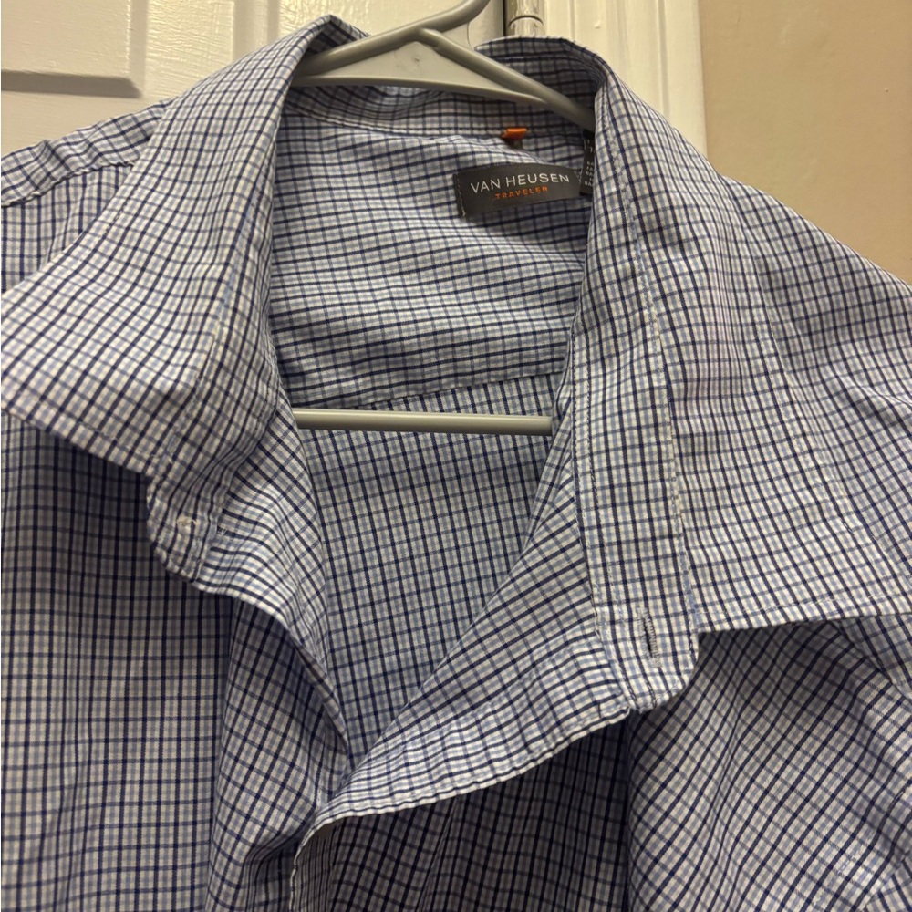 Van Heusen Men's White and Blue Plaid Shirt